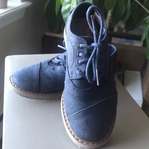Toms navy oxford dress shoes